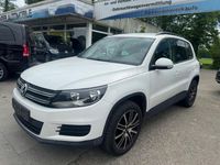 Gebraucht VW Tiguan Trendline 122 PS (89 kW) 2011 Weiß SUV
