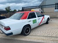 Gebraucht Mercedes 200 109 PS (80 kW) 1985 Limousine