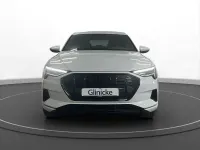 Gebraucht Audi e-tron Sportback Advanced 300 kW (408 PS) 2023 Gletscherweiß metallic SUV