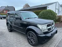 Używany Dodge Nitro SE 177 KM (130 kW) 2008 Czarny SUV
