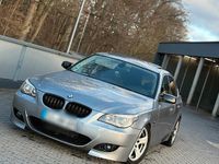 Gebraucht BMW 530 305 PS (224 kW) 2006 Grau Kombi