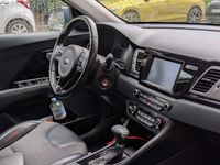 Gebraucht Kia Niro 105 PS (77 kW) 2018 Blau SUV