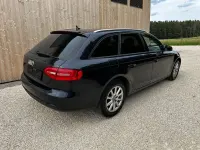 Gebraucht Audi A4 Attraction 150 PS (110 kW) 2013 Blau Kombi