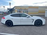 Begagnad Porsche Panamera 250 HK (183 kW) 2014 Vit Sportkupé