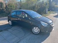 Second-hand Opel Corsa 77 CP (56 kW) 2007 Negru Hatchback