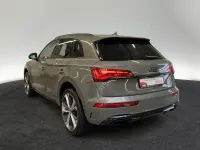 Gebraucht Audi Q5 S-Line 204 PS (150 kW) 2025 Chronosgrau metallic SUV