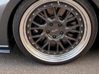 Gebraucht VW Golf VII R 310 PS (228 kW) 2018 Grau Kombi