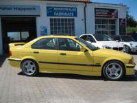 Gebraucht BMW 318 Performance 140 PS (102 kW) 1994 Gelb Limousine