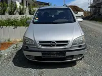 Second-hand Opel Zafira 125 CP (91 kW) 2003 Argintiu Monovolum