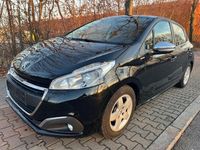 Gebraucht Peugeot 208 Style 83 PS (61 kW) 2018 Schwarz Kleinwagen