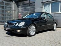 Gebraucht Mercedes E350 Avantgarde 272 PS (200 kW) 2006 Schwarz Limousine