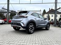 Gebraucht Opel Mokka Elegance 131 PS (96 kW) 2022 Kontrast grau / quarz silber m SUV