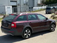 Gebraucht Skoda Octavia 140 PS (102 kW) 2010 Rot Kombi