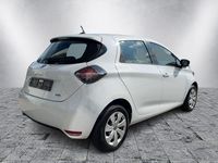Gebraucht Renault Zoe Life 50 kW (69 PS) 2021 Weiß Kleinwagen