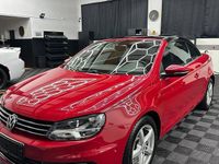 Gebraucht VW Eos 122 PS (89 kW) 2012 Rot Cabrio
