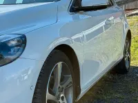 Gebraucht Volvo V40 Summum 114 PS (83 kW) 2015 Weiß Kombi