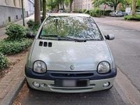 Usata Renault Twingo Initiale 75 CV (55 kW) 2001 Giallo Utilitaria