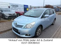 Gebraucht Toyota Verso Executive 177 PS (130 kW) 2011 Blau Van / Kleinbus
