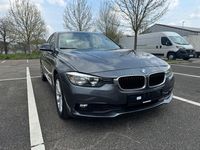 Gebraucht BMW 318 Advantage 150 PS (110 kW) 2016 Grau Limousine