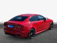 Gebraucht Jaguar XE R-Dynamic 179 PS (131 kW) 2020 Rot Limousine