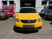 Gebraucht VW Fox Refresh 54 PS (39 kW) 2009 Gelb Kleinwagen