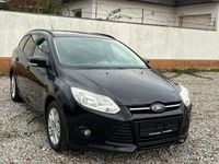 Gebraucht Ford Focus Trend 125 PS (91 kW) 2013 Schwarz Limousine