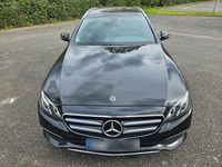 Gebraucht Mercedes E220 194 PS (142 kW) 2020 Silber Kombi