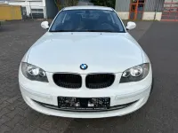 Gebraucht BMW 116 122 PS (89 kW) 2009 Weiß Kleinwagen