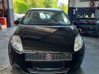 Gebraucht Fiat Punto 65 PS (47 kW) 2009 Schwarz Kleinwagen