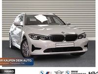 Gebraucht BMW 330e Advantage 292 PS (214 kW) 2022 Weiß Kombi