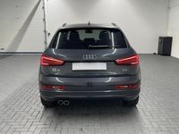 Gebraucht Audi Q3 S-Line 150 PS (110 kW) 2018 Grau (manhattangraumet.) SUV