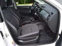 Gebraucht Skoda Fabia Ambition 95 PS (69 kW) 2021 Candyweiß Kleinwagen