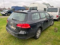 Gebraucht VW Passat Trendline 105 PS (77 kW) 2011 Schwarz Kombi