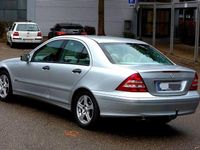 Gebraucht Mercedes C220 Classic 150 PS (110 kW) 2004 Silber Limousine