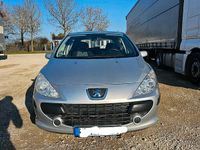 Gebraucht Peugeot 307 88 PS (64 kW) 2006 Silber Limousine