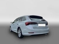 Usata Skoda Octavia 150 CV (110 kW) 2024 Bianco Station wagon