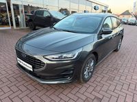 Neu Ford Focus Titanium X 155 PS (114 kW) 2026 Grau Limousine