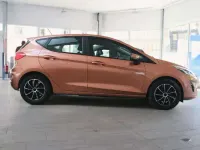 Gebraucht Ford Fiesta Cool & Connect 101 PS (74 kW) 2017 Kalaharibraun metallic Kleinwagen