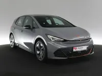 Gebraucht Cupra Born 150 kW (204 PS) 2023 Grau / vapor grey Kleinwagen