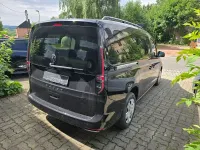 Neu VW Caddy Maxi 116 PS (85 kW) 2026 Schwarz Van / Kleinbus