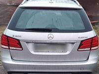 Gebraucht Mercedes E200 Avantgarde 136 PS (100 kW) 2016 Silber Kombi