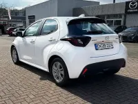 Neu Mazda 2 Center-Line 116 PS (85 kW) 2025 Weiß Kleinwagen