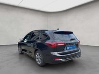 Gebraucht Ford Focus ST-Line X 125 PS (91 kW) 2023 Agate black metallic Kombi