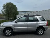 Gebraucht Kia Sportage LX 141 PS (103 kW) 2006 Silber SUV