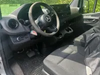 Gebraucht Mercedes Sprinter 163 PS (119 kW) 2019 Grau Van