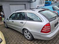 Gebraucht Mercedes C220 Classic 143 PS (105 kW) 2002 Silber Kombi