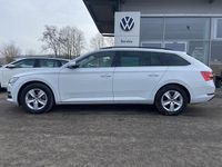 Gebraucht Skoda Superb 150 PS (110 kW) 2022 Weiß Limousine