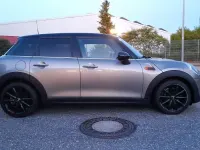 Gebraucht Mini Cooper 136 PS (100 kW) 2017 Silber Kleinwagen