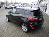 gebraucht Ford Fiesta 1.0 TITANIUM