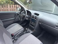 Gebraucht Opel Astra 103 PS (75 kW) 2004 Silber Kleinwagen